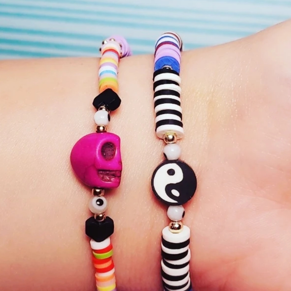Bracelets - Picture 3 of 3